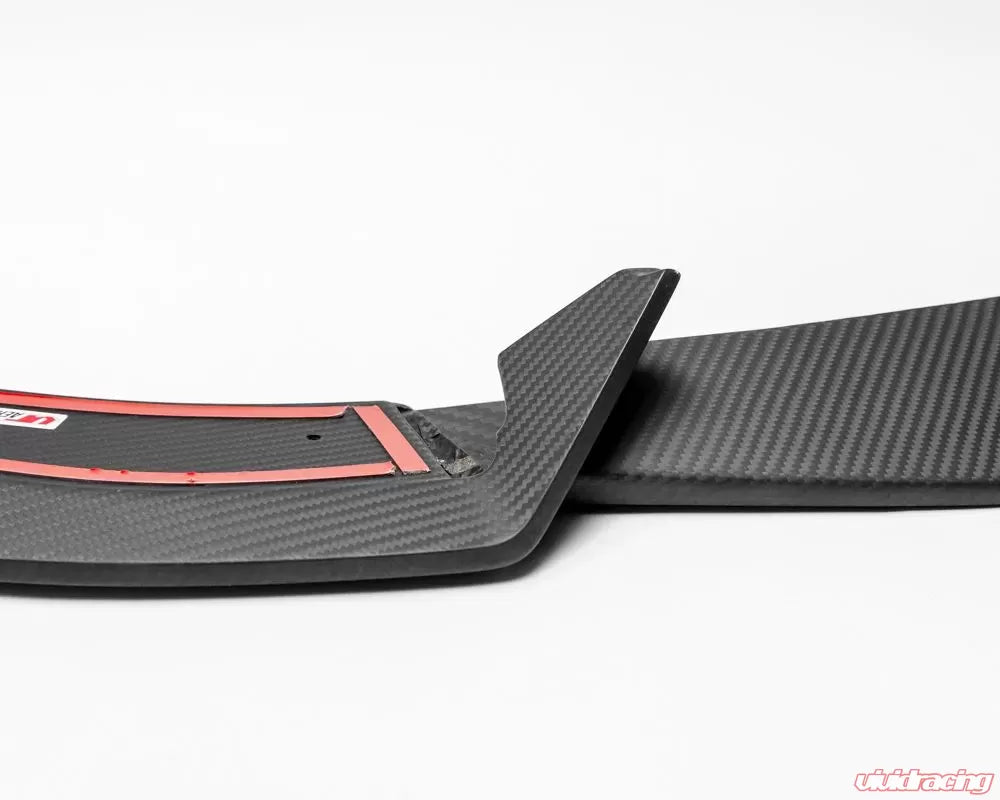 Carbon Fiber Front Lip Spoiler Audi RS6 Avant C8