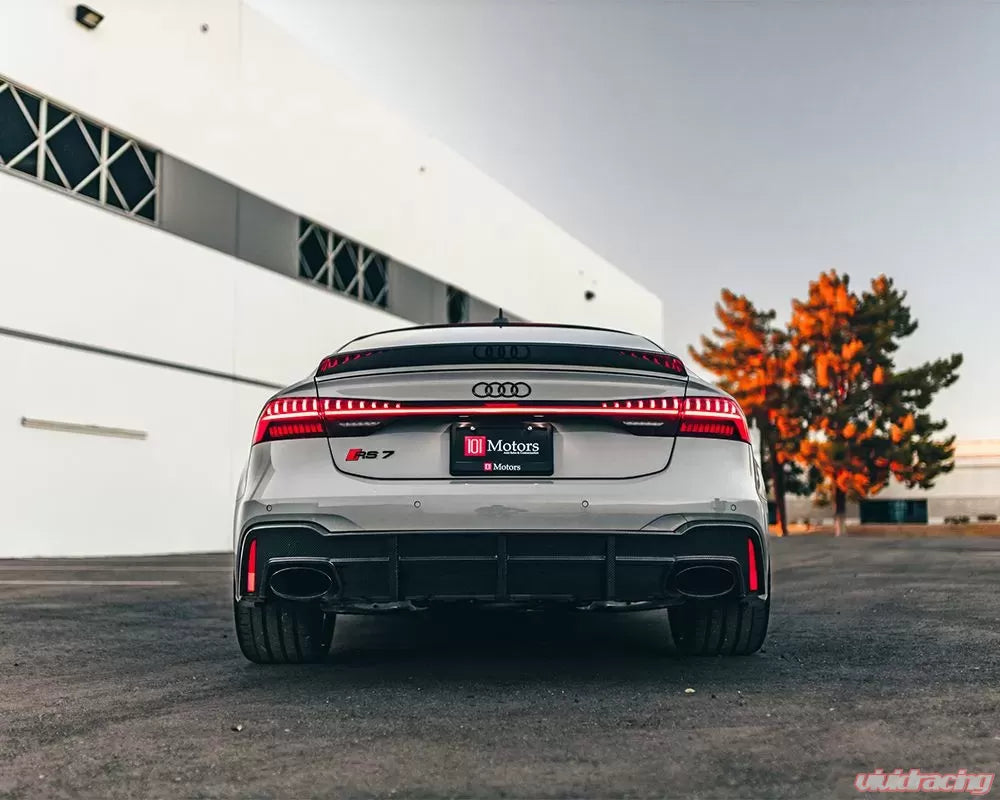 Carbon Fiber Rear Diffuser Audi RS7 C8