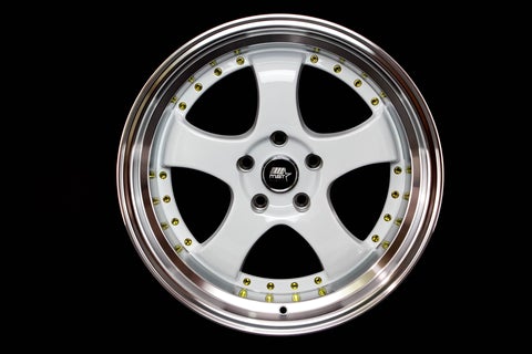 18" MT07 White W/Machined Lip